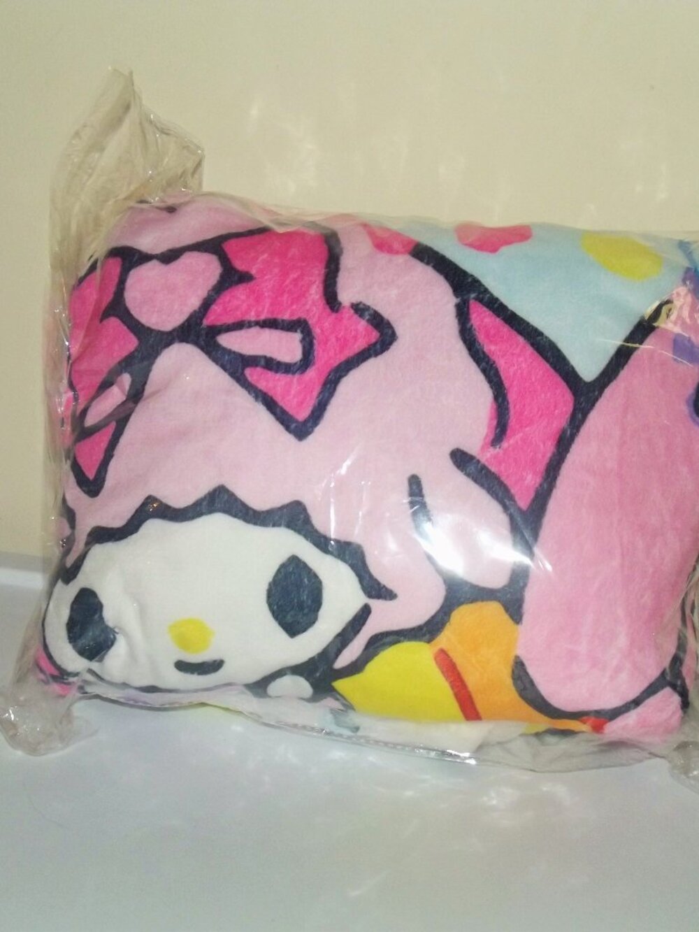Sanrio Hello Kitty and Friends Blanket----NEW